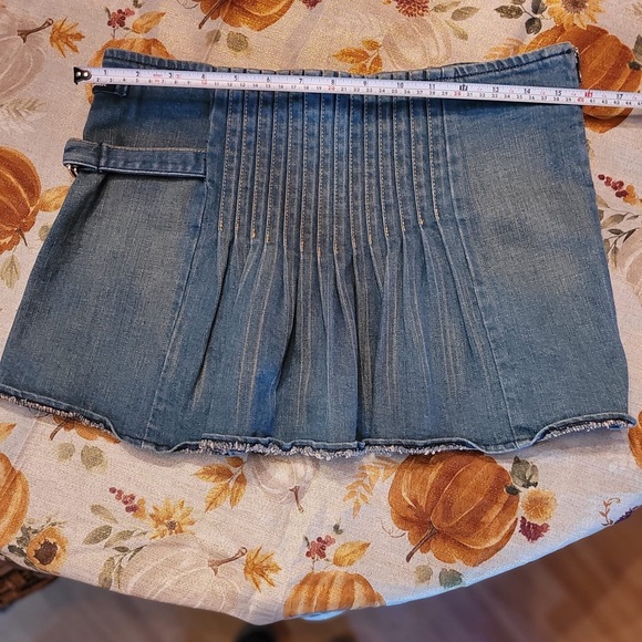 Rock N Republic Denim Mini Skirt Size 28 - Picture 10 of 11